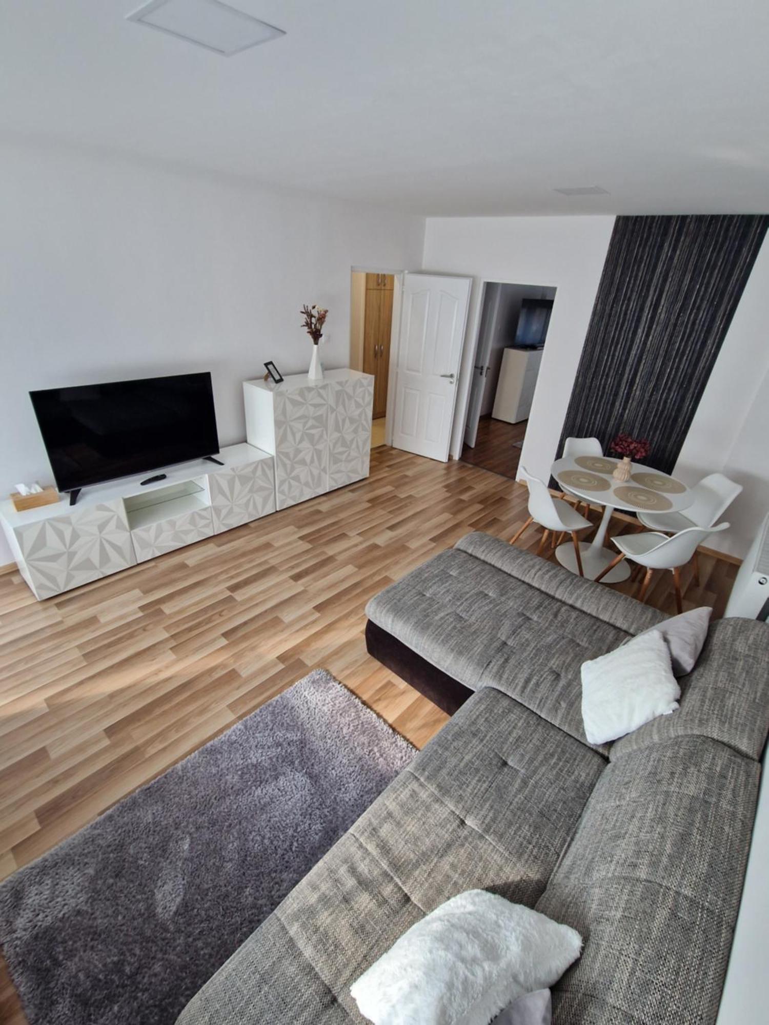 Matrix Apartman بيكيسكسابا المظهر الخارجي الصورة