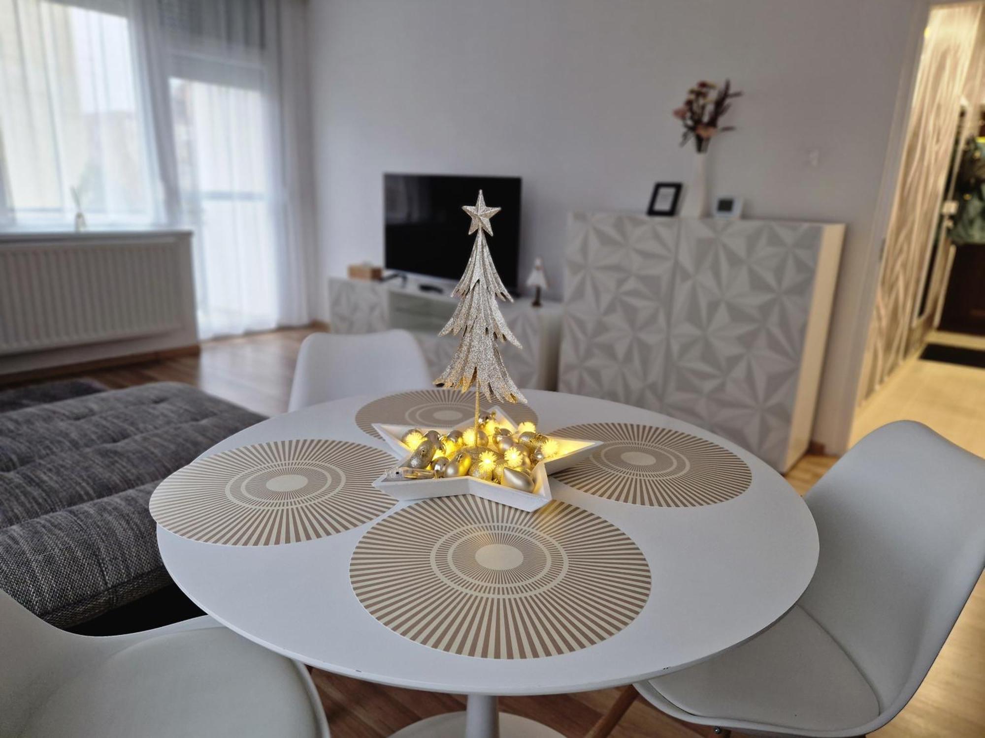 Matrix Apartman بيكيسكسابا الغرفة الصورة